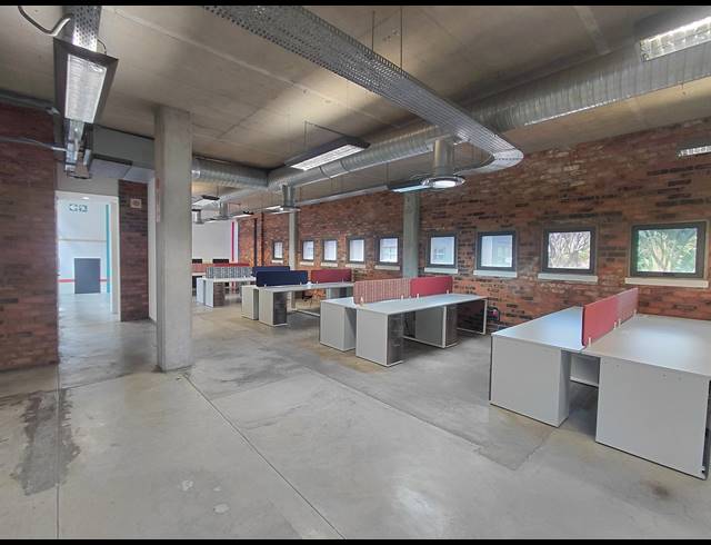 440M² OFFICE TO LET IN BRYANSTON